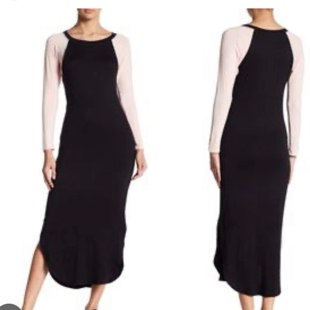 SALE Dress bodycon style. Caleigh & Clover. Black & pink size M. NEW NWOT